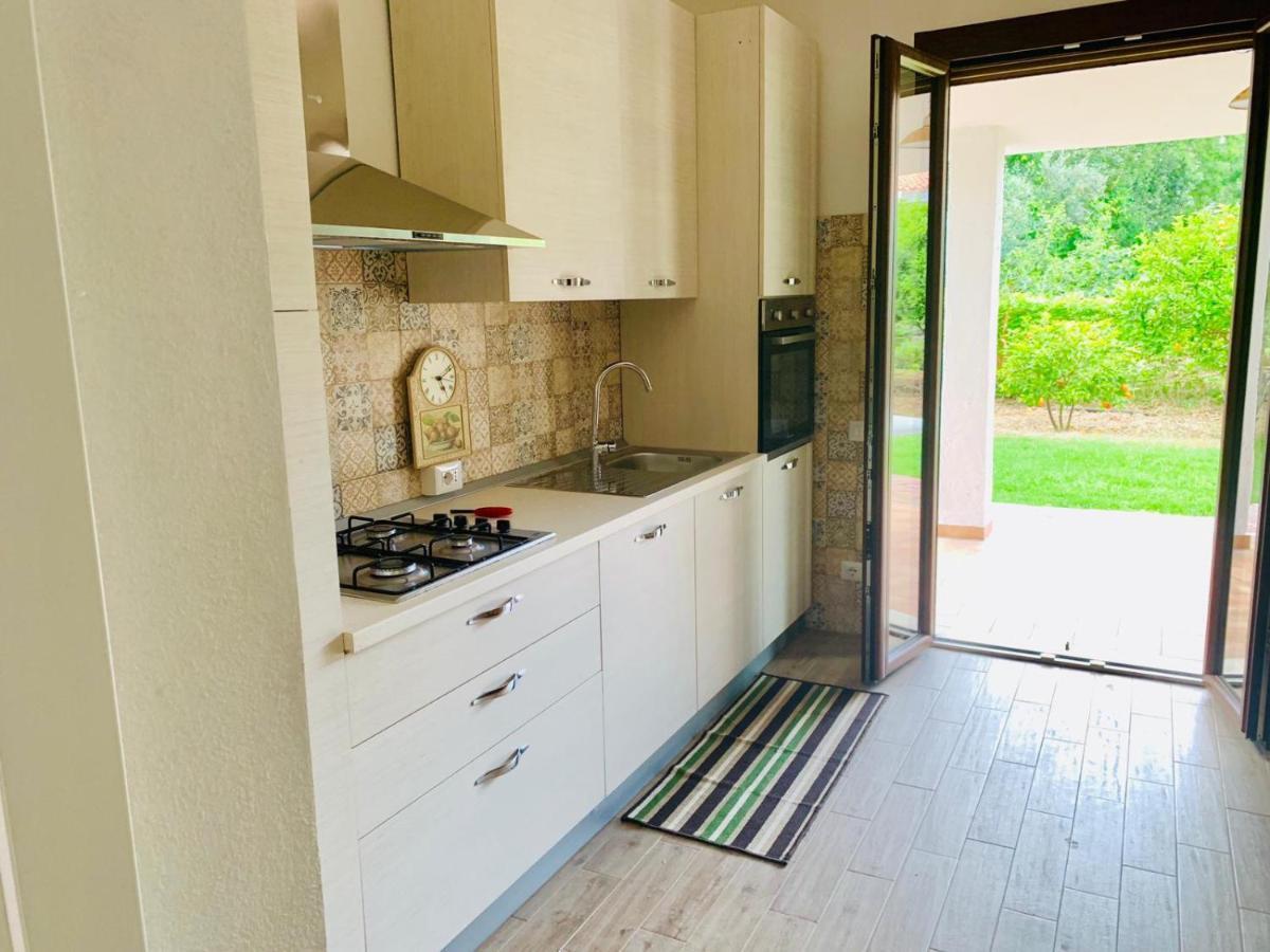 Casa Vacanze 'Sa Corbula' Porto Columbu - Perd'E Sali Εξωτερικό φωτογραφία